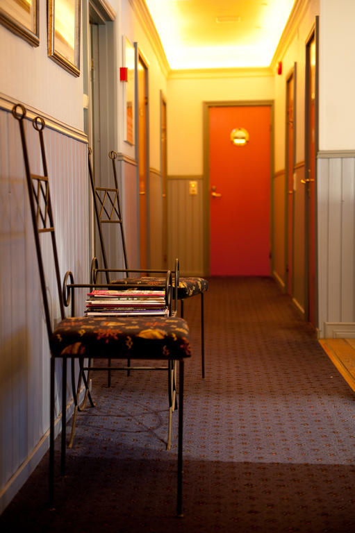 Hotell Krabban Strömstad Zewnętrze zdjęcie